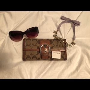 Coach Classic Wallet- Large Khaki/Camel WITH Tag